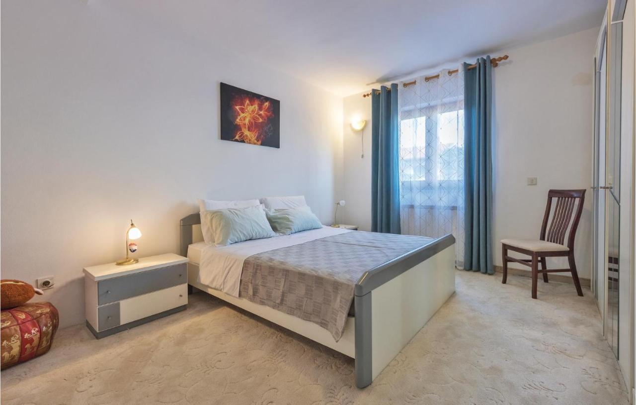 Počitniška hiša 8 Bedroom Stunning In *